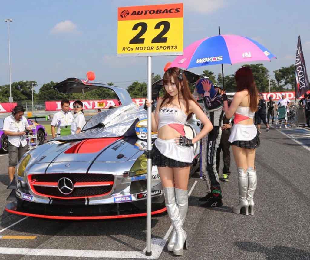 レースクイーンとしての高松凛