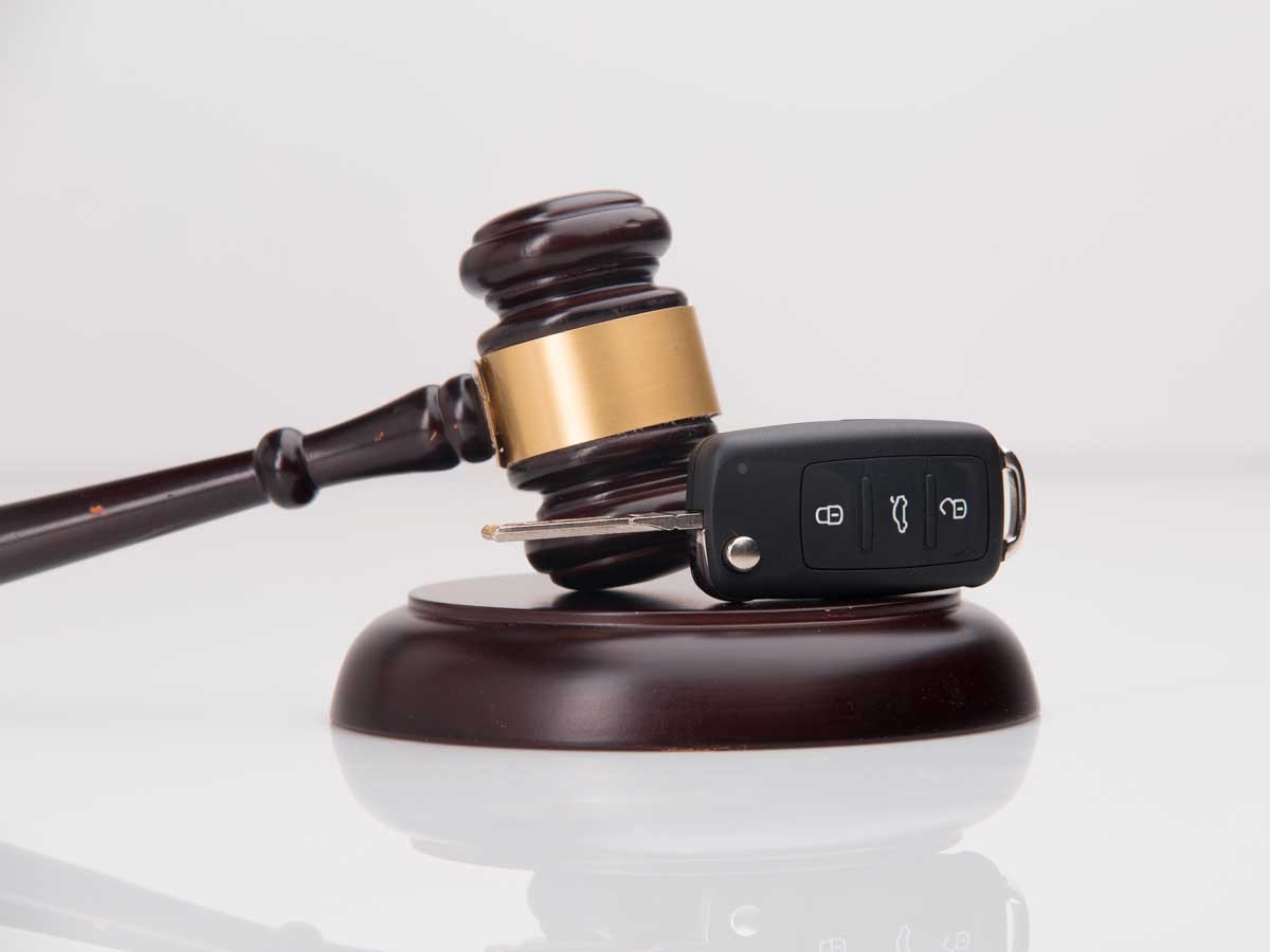 お得な車が眠っている？！ヤフオクで車購入の流れや注意点！