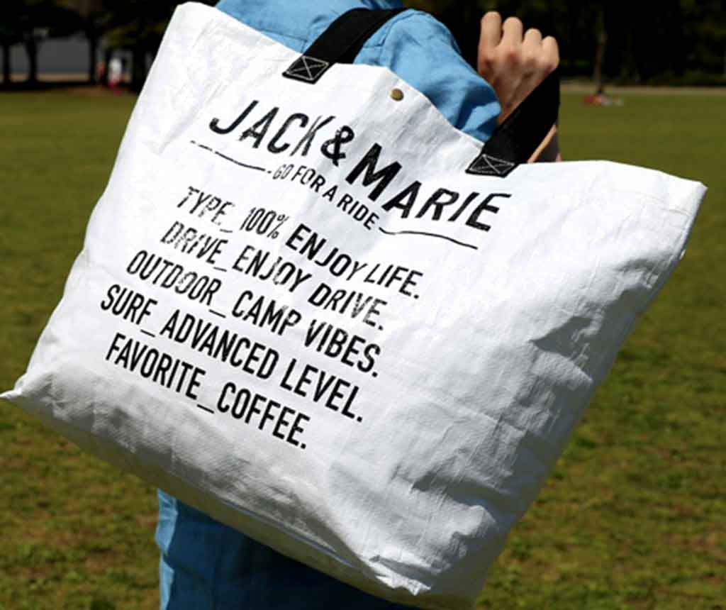JACK & MARIEのバッグ