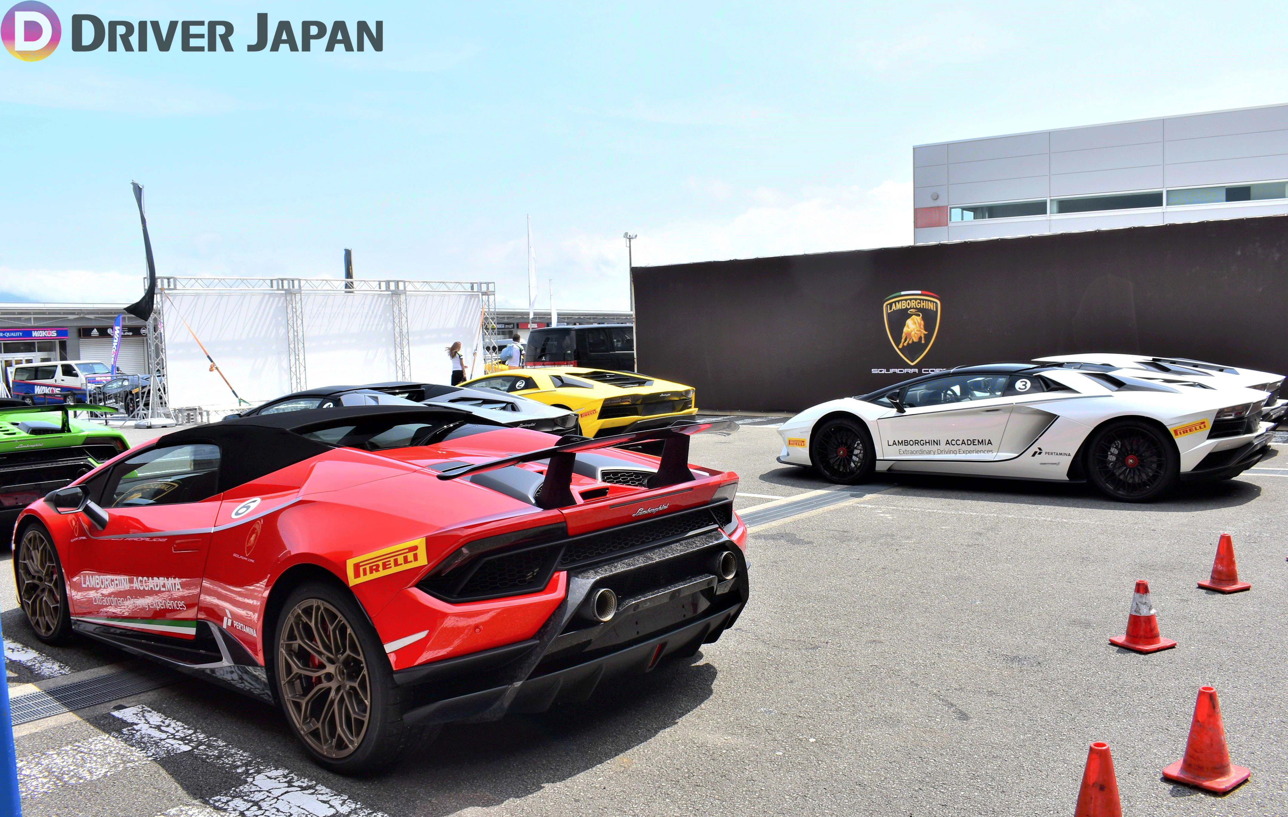 ランボルギーニ後部