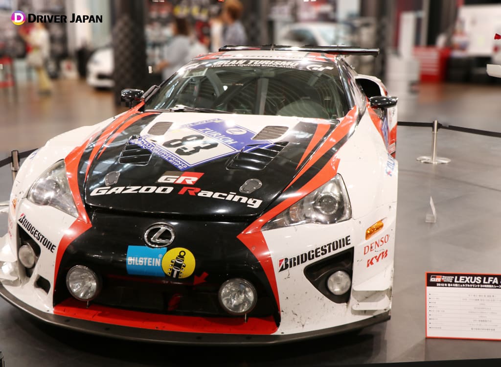 GRゾーンに展示されているLEXUS LFA