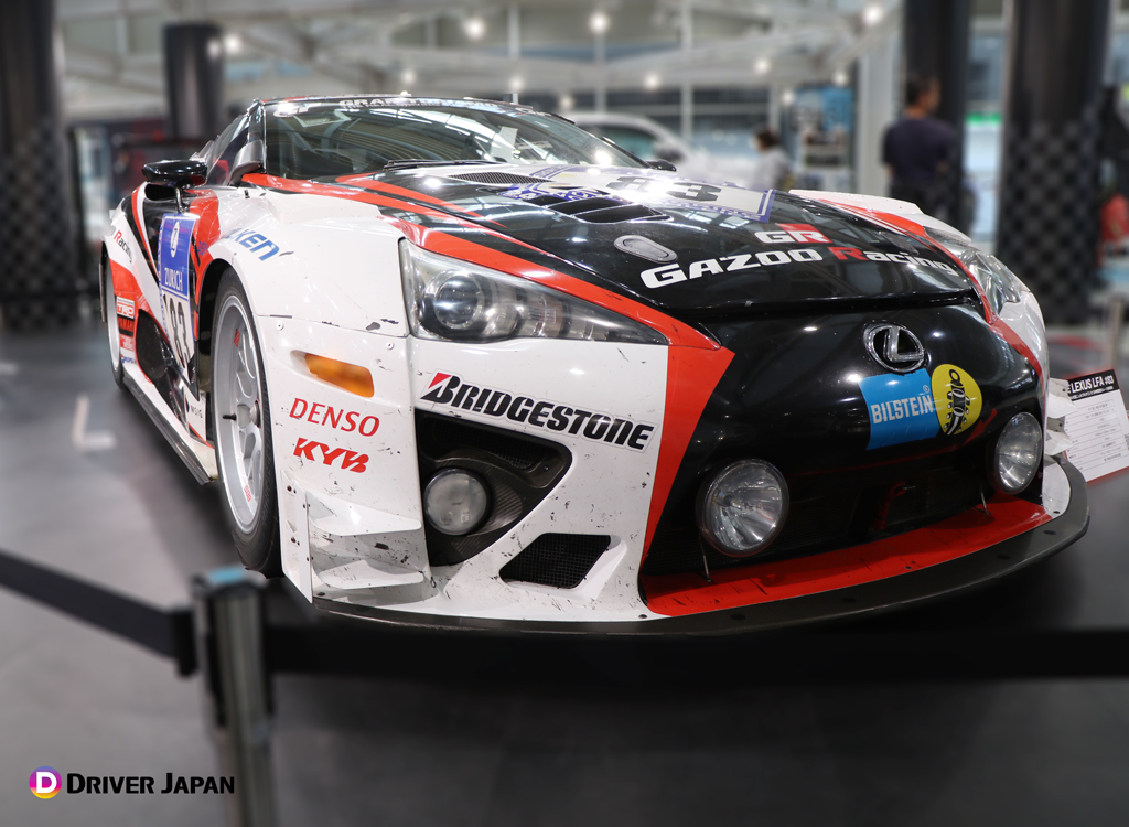 MEGAWEBのGRゾーンに展示されているレクサス車両