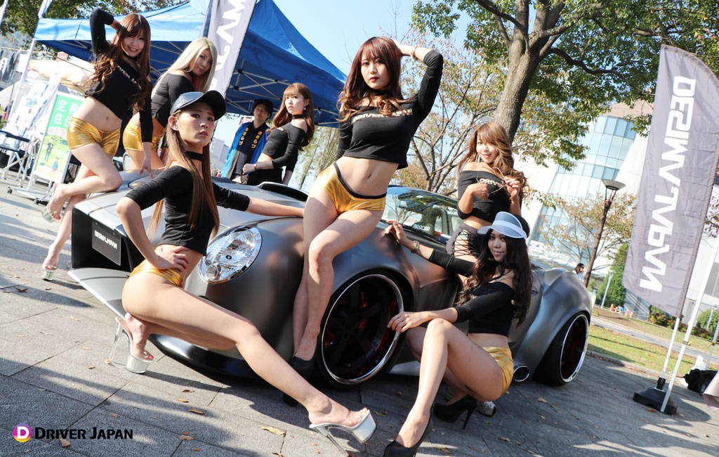 スーパーカーデイ2018にてDRIVER JAPAN GIRLSとDESIMAJAPANさんと記念撮影