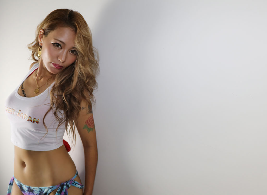 DRIVER JAPAN GIRLSのYUKIちゃんのカッコイイショット