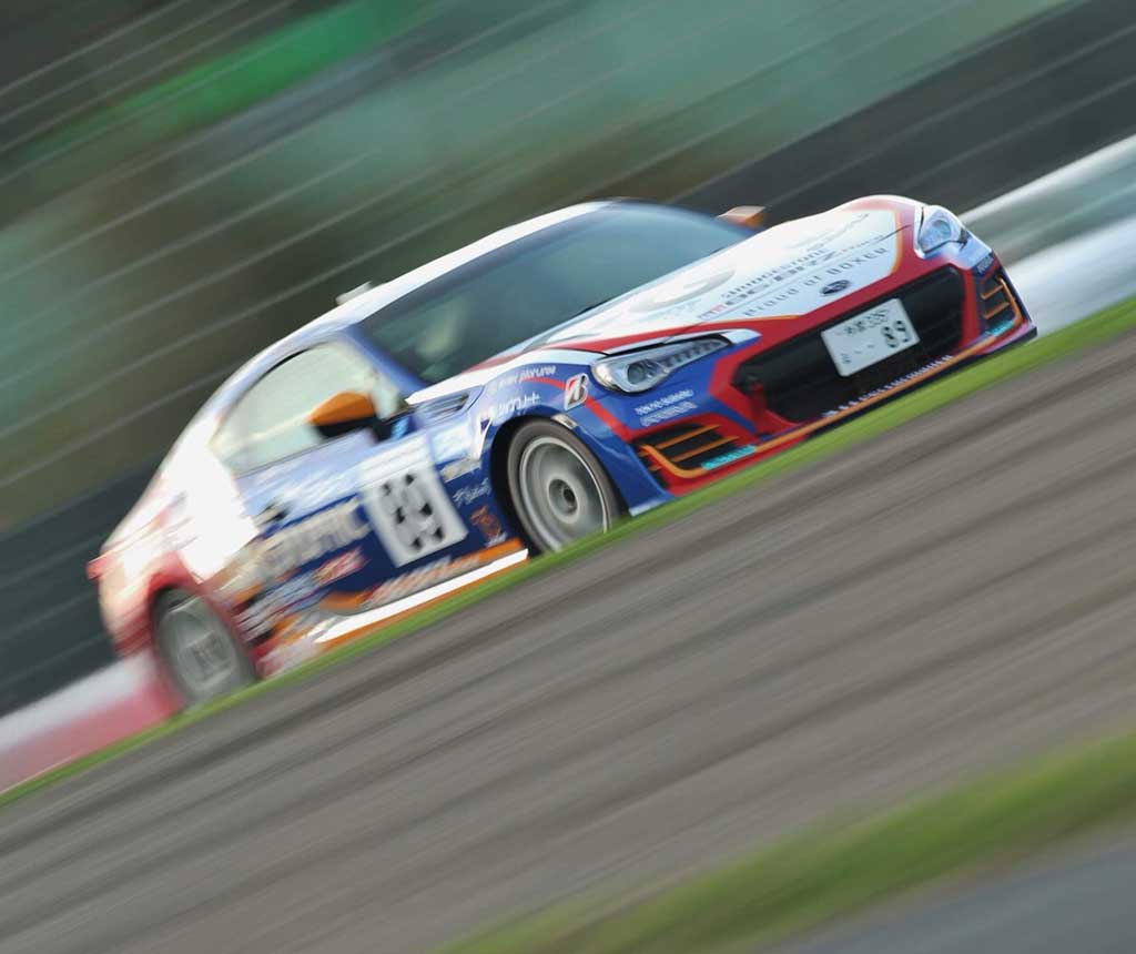 レース中のBRZ (撮影: 大森和之 様)