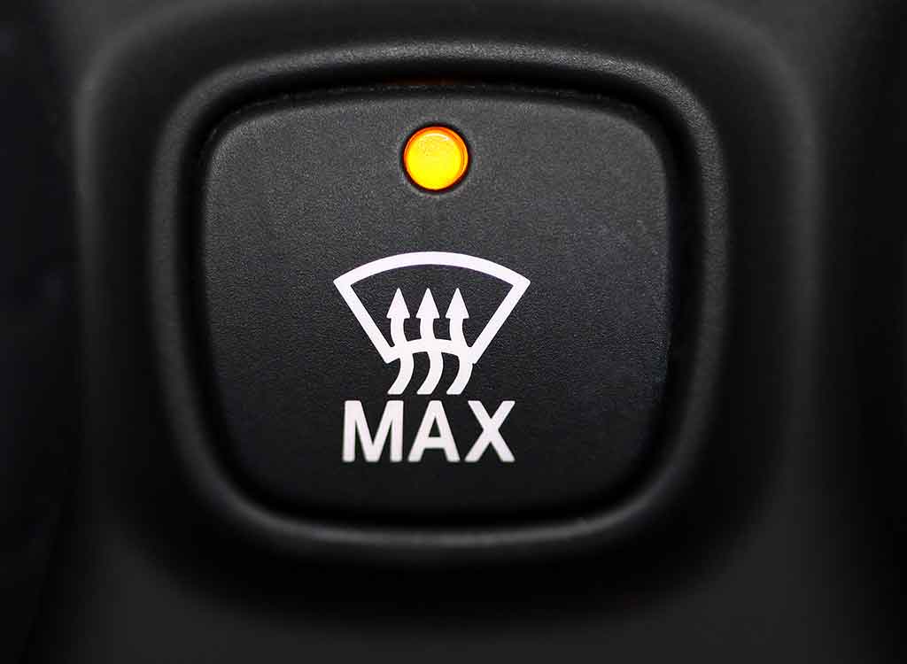 デフロスタ―のスイッチ