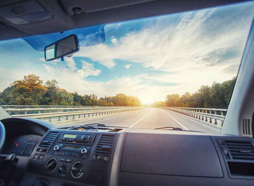 掃除後のフロントガラス