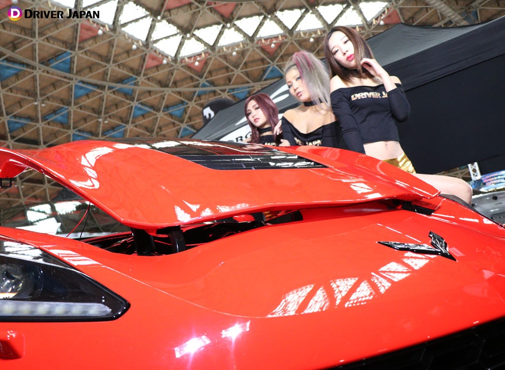 AZUSA、KINA、SUMIKAとクロスファイブ展示車両