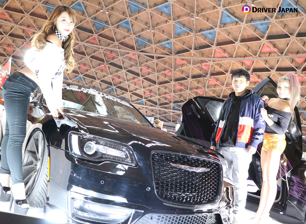 クロスファイブ展示車両オーナーさんとDRIVER JAPAN GIRLS