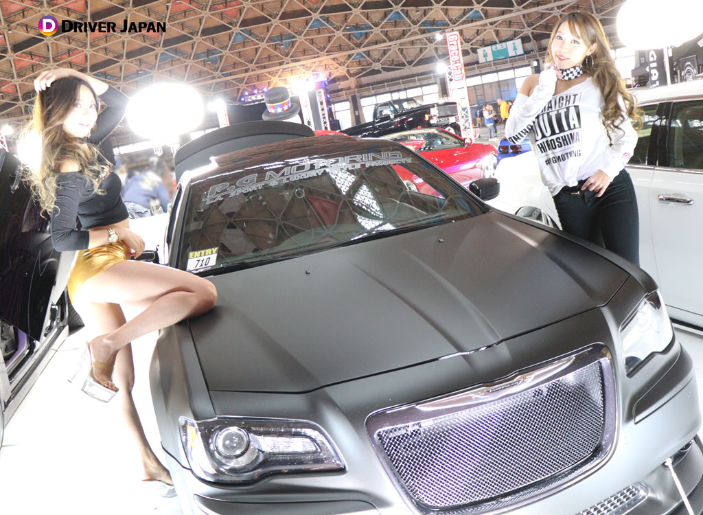クロスファイブ展示車両とDRIVER JAPAN GIRLSとSHIHORI