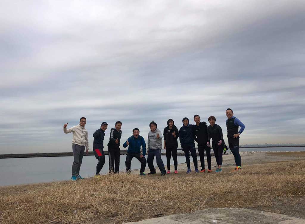 SUBARUメンバーによる朝ランに参加する池島実紅ちゃん