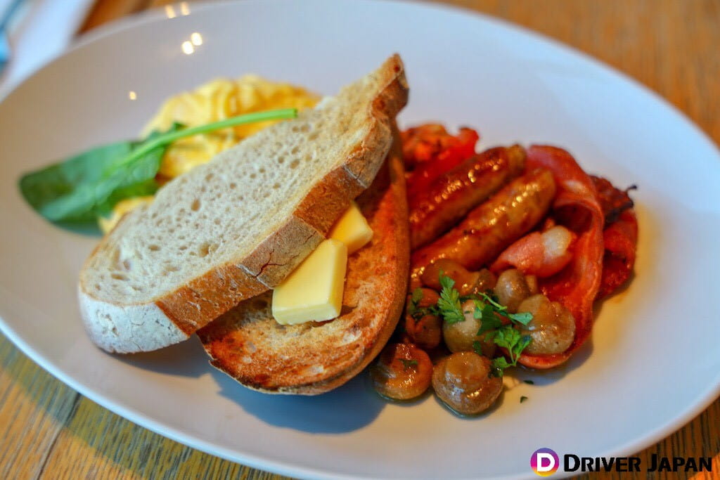 billsのおすすめモーニング　フルオージーブレックファスト