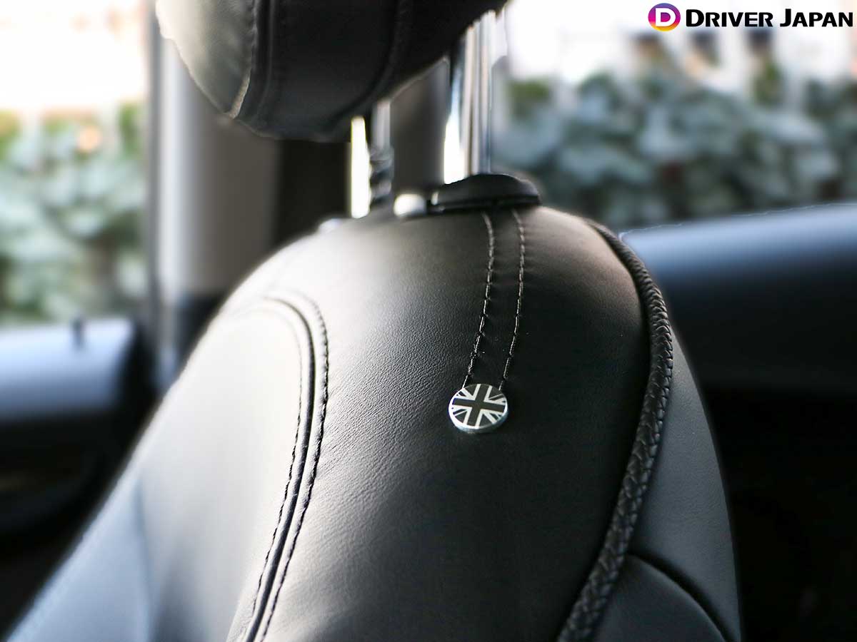 ミニクーパーS(3ドア)のヘッドレスト