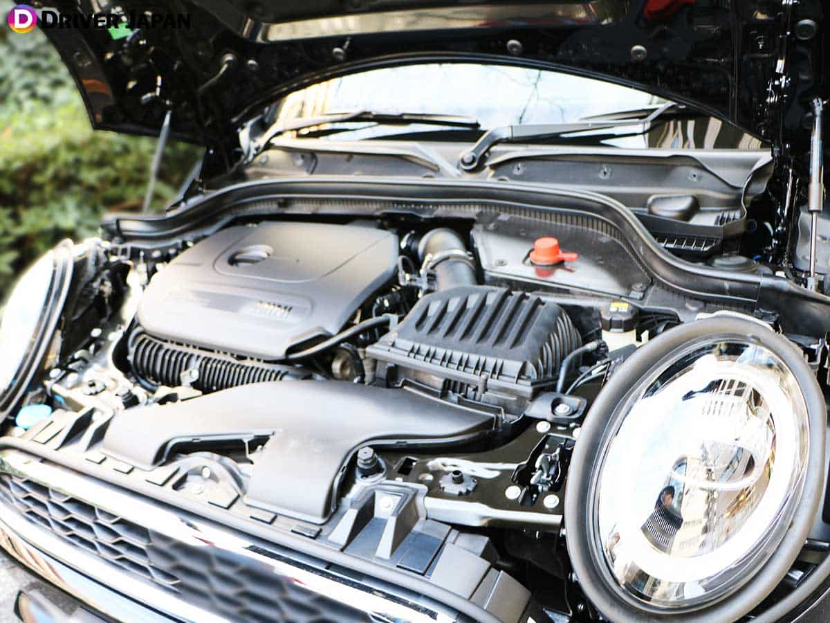 ミニクーパーS (3ドア)のエンジン