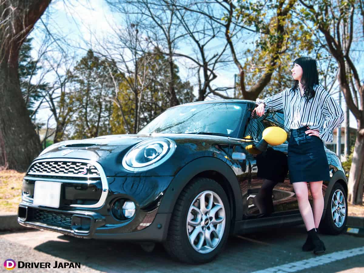 ミニクーパーS(3ドア)とともちゃん