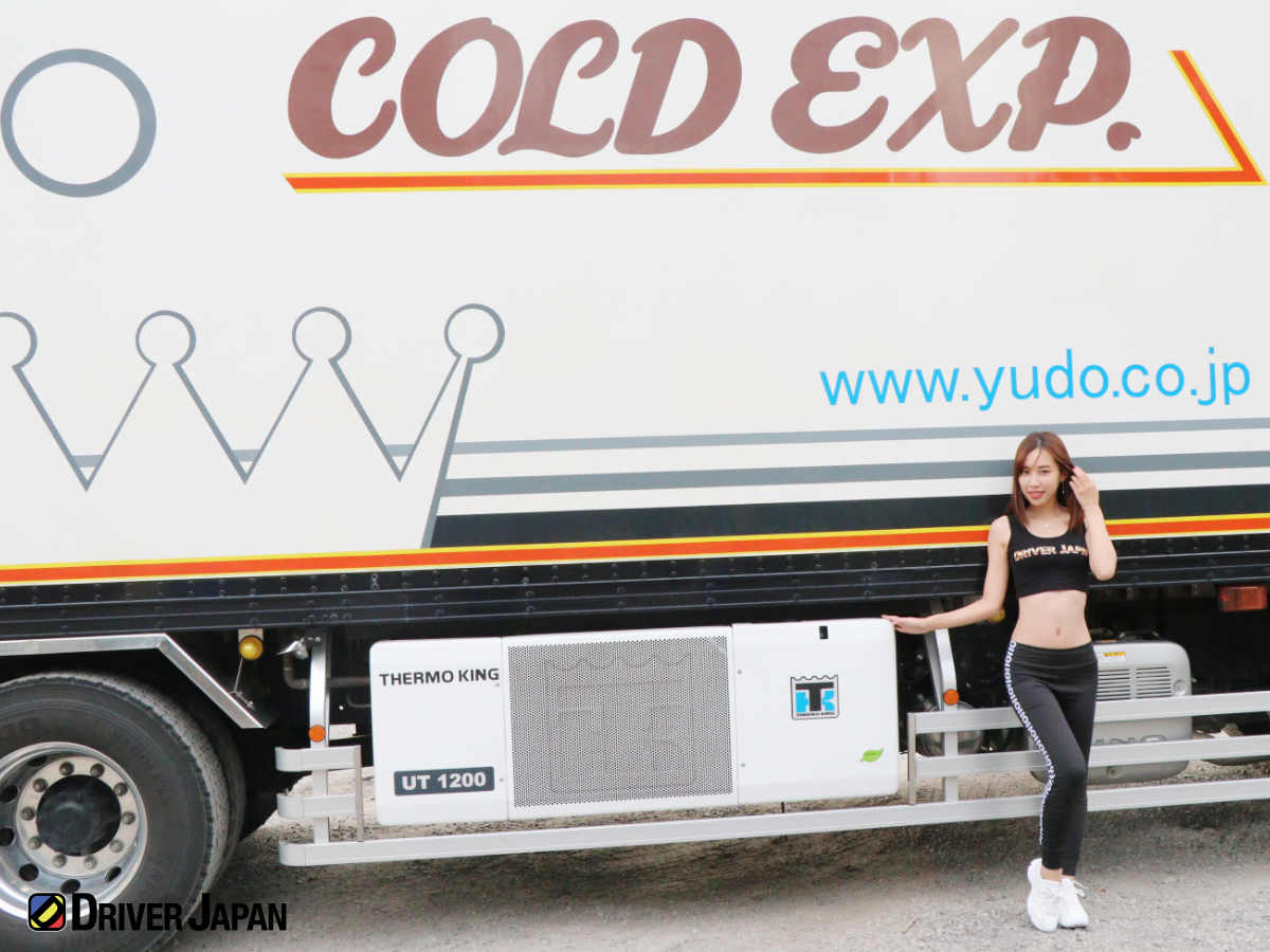 AZUSAと友動運輸さんの