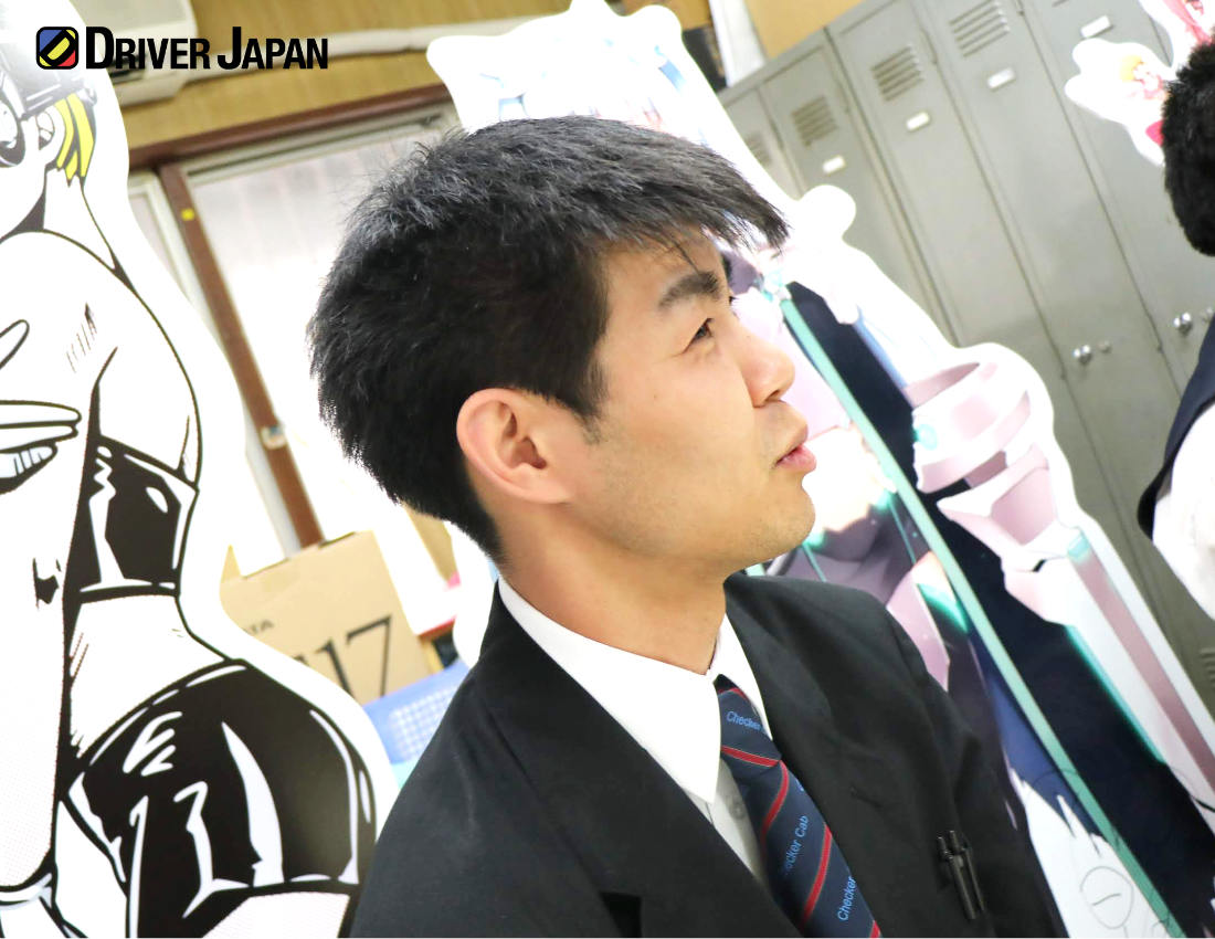 質問に答える互助交通の鈴木さんと平井さん