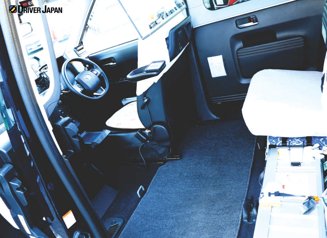 光洋自動車が所有しているJAPANタクシーとYUIKA