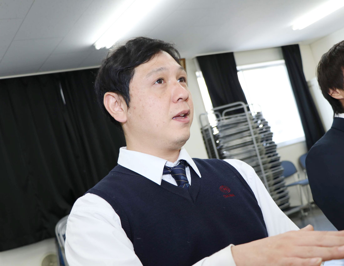 足立タクシーの塚田さん